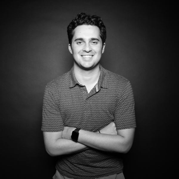 Julian Issar  Associate Account Executive